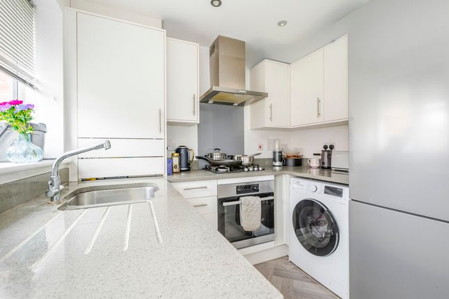 Pintail Close, Uckfield photo 4
