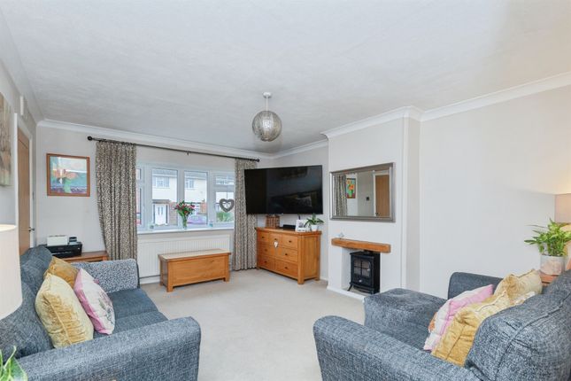47, Cookes Drive, Leicester photo 3
