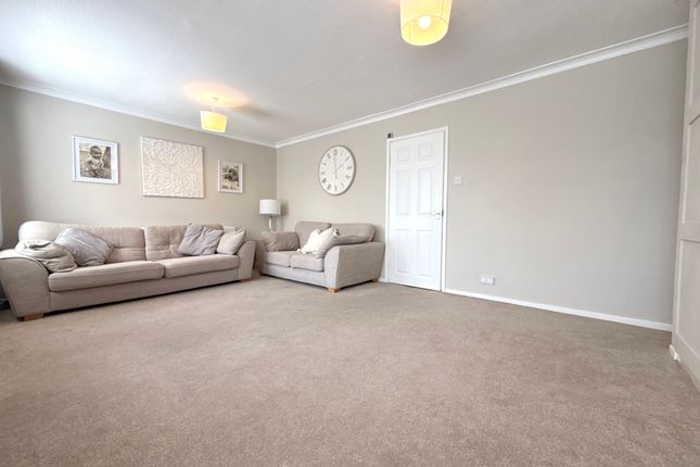 3 Heol Pen Nant, Aberdare photo 5