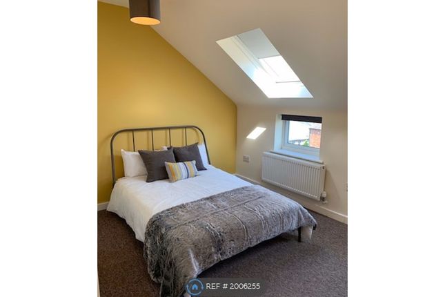 Semi-detached house to rent in Radcliffe Mount, Nottingham