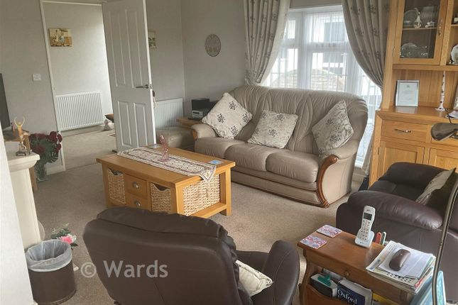 2-bed caravan on 3, Magnolia Walk, Herne Bay, £220,000