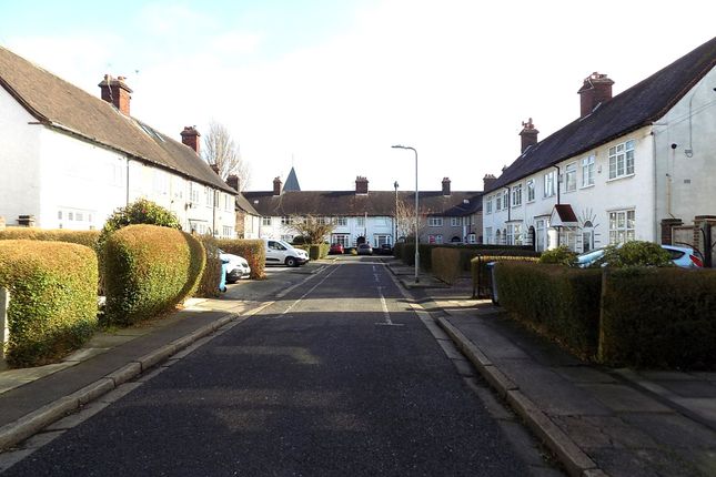 38 Meadway, Liverpool photo 2