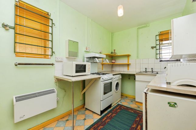 1, Meadow Vale, Somerset photo 4