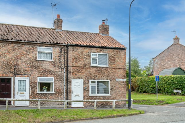 Thumbnail End terrace house for sale in Long Street, Easingwold, North Yorkshire, 3Hu