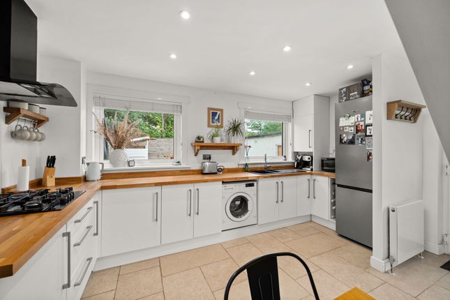 39, Hawick Drive, Dundee, DD4 photo 4