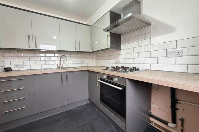 35a East Park Road, Blackburn photo 5