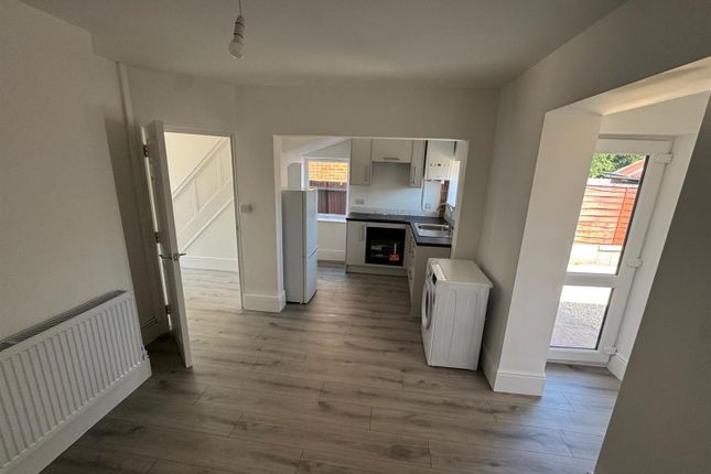 73a, Hartland Road, Gloucester photo 5