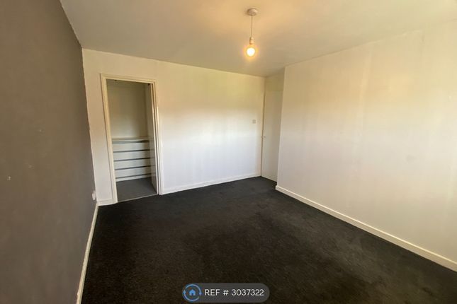 Leven Place, Irvine photo 5