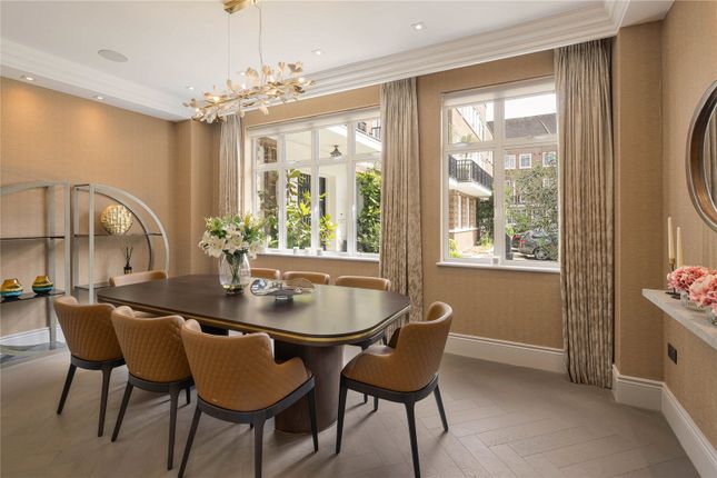 8, Gloucester Square, London photo 4