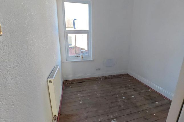 6 Church Street, Ferryhill photo 4