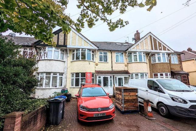 Thumbnail Terraced house to rent in Haslemere Avenue, Colliers Wood, London