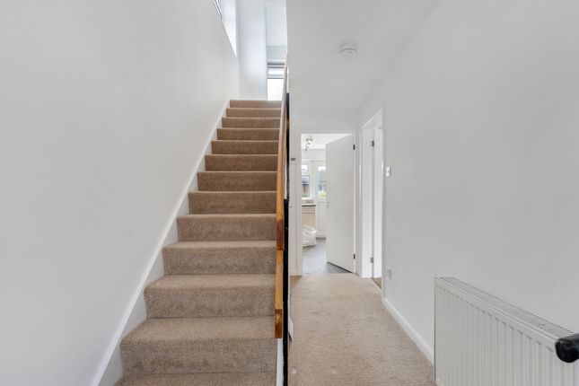 5 Braithwaite Close, Runcorn photo 4