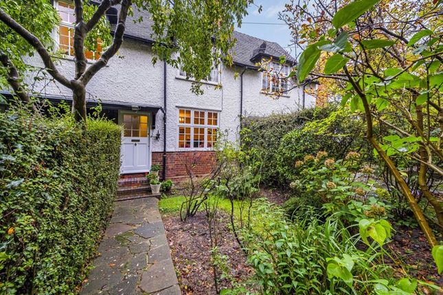 Property for sale in Oakwood Road, Hampstead Garden Suburb