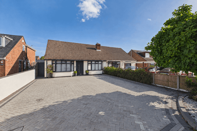 3-bed bungalow on 46 Laurel Road, Locks Heath, £500,000