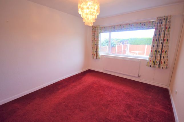 13, Ffordd Cynan, Wrexham photo 4