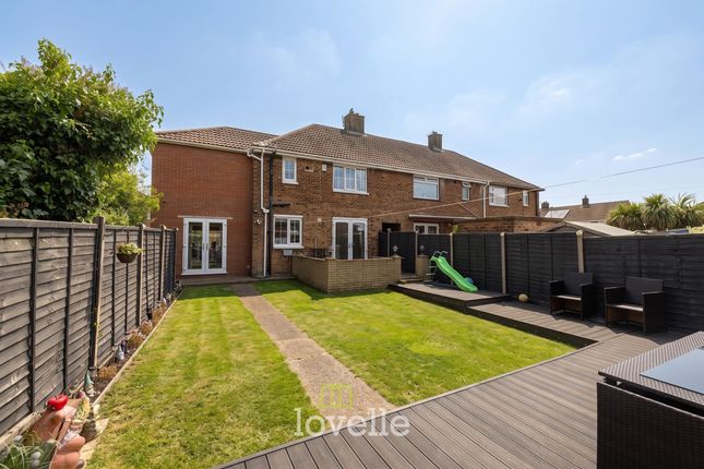 3 Willoughby Grove, Grimsby photo 2