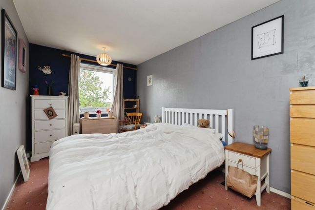 46, Tamar Square, Woodford Green photo 4