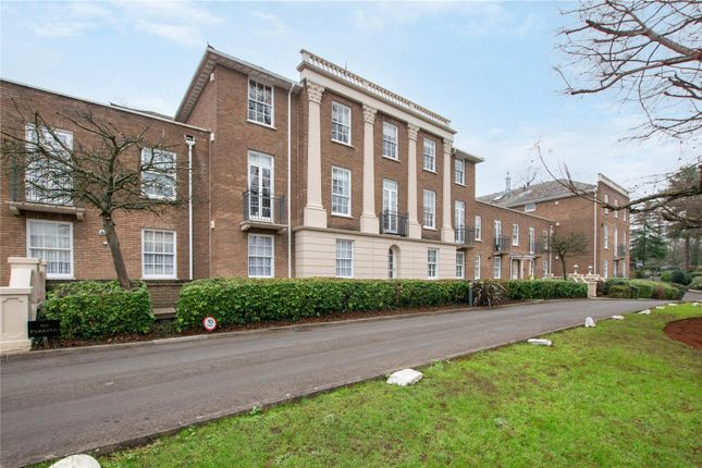 2 bed flat for sale in Bower Hill, Epping, Essex CM16