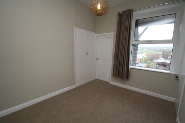 Flat 1, 107, Bolling Road, West Yorkshire photo 4