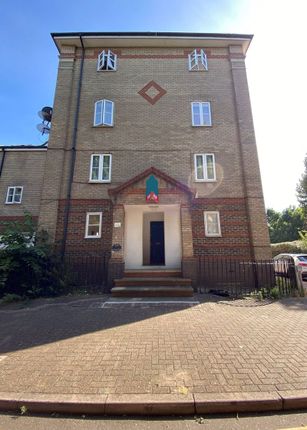 Thumbnail Flat to rent in Viscount Drive, London