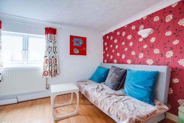 55, Crosshall Road, St. Neots photo 4