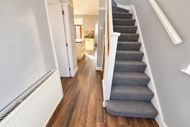 24, Uplands Road, Leicester photo 5
