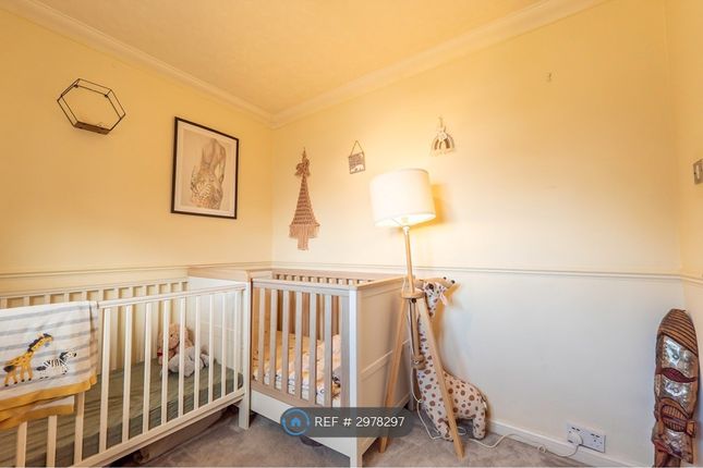Horsecroft, Banstead photo 4