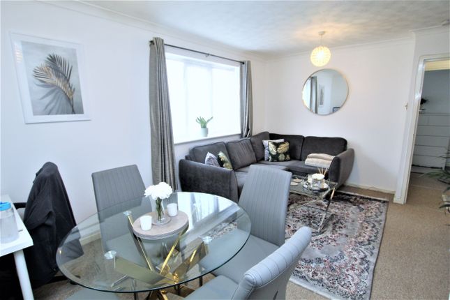 Speedwell Close, Cambridge photo 2