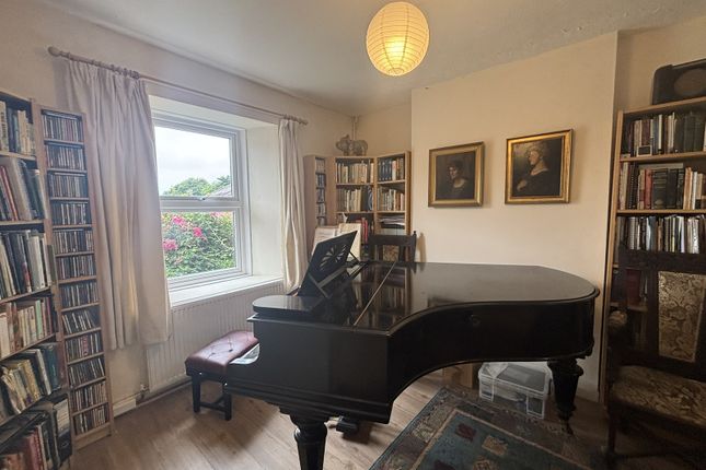 11, Towy Terrace, Llandeilo photo 2