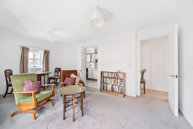 Flat for sale in Madeira Road, West Byfleet
