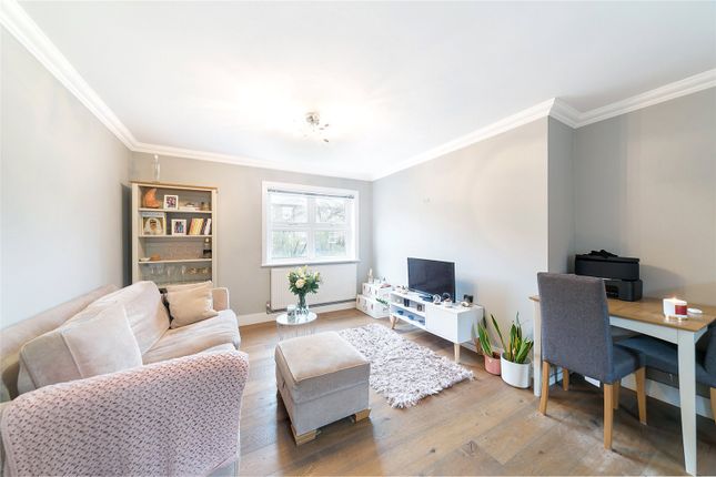 Thumbnail Flat for sale in Salisbury Place, Oval