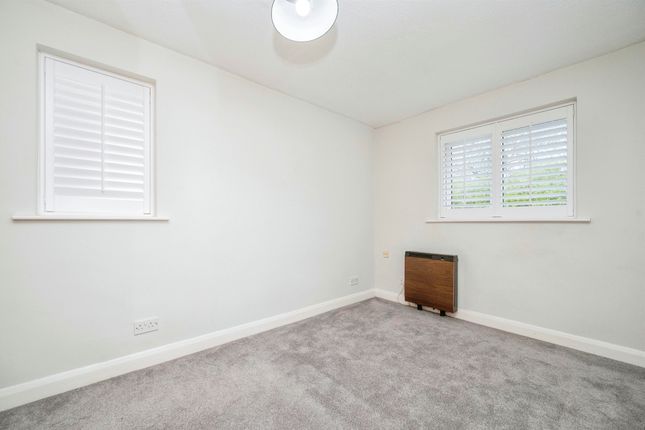 End terrace house for sale in Mercers Row, St.Albans
