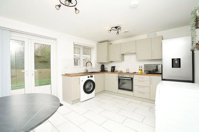 27, Swan Lane, Newark photo 3