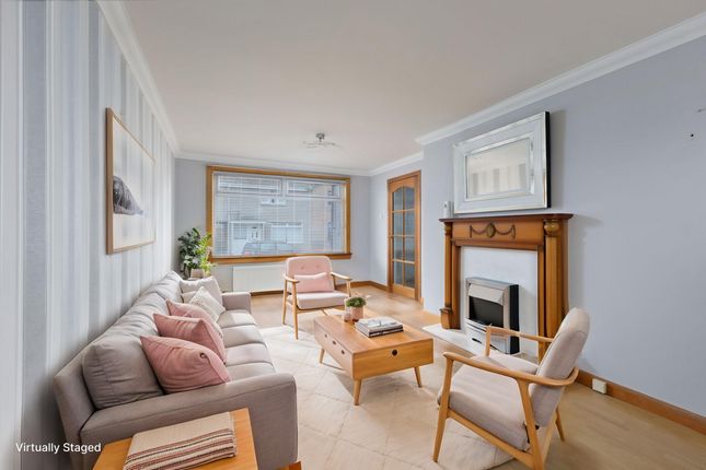 27, Buchan Path, Glenrothes photo 2
