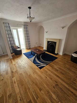 11, Donkins Street, Boldon Colliery photo 4
