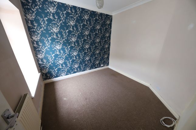 42 Tyrfelin Street, Penrhiwceiber photo 4