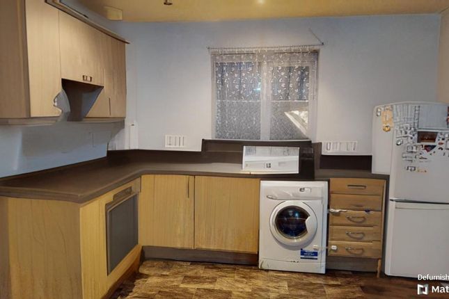 1-bed flat on 69, Pufleet, £150,000