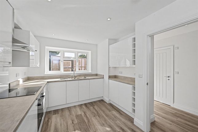Dollins Rise, Hampden, Kimpton photo 2