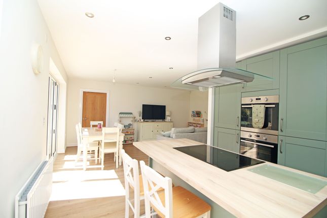 17, Sylvan Gardens, Kirkham photo 3