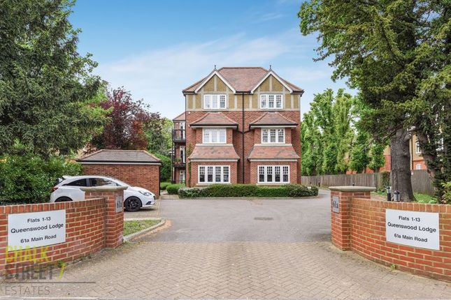 Flat for sale in Queenswood Lodge, Main Road, Gidea Park