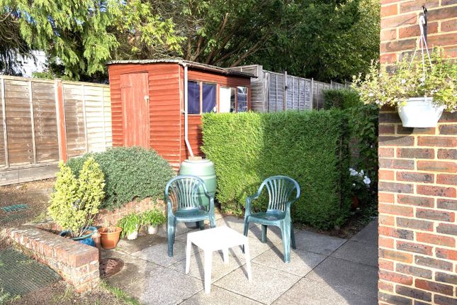 31, Timber Bank, Frimley Green photo 2