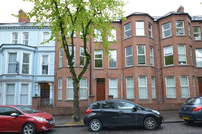 Thumbnail Flat to rent in Eglantine Avenue, Belfast
