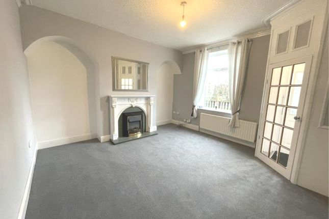 32, Malsis Road, Keighley photo 2