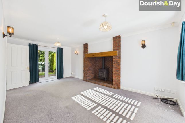 15, Marley Mount Crescent, Market Drayton photo 3