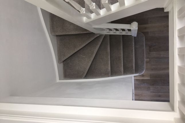 40, Glenlea Road, London photo 4