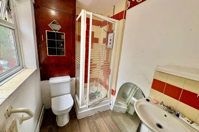 45, NOTTINGHAM photo 5