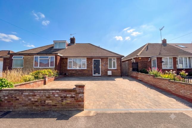 3-bed house on 28 Green Lane, Luton, Bedfordshire, £425,000