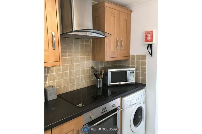 Riviera, Trevean Way Pentire, Newquay photo 4