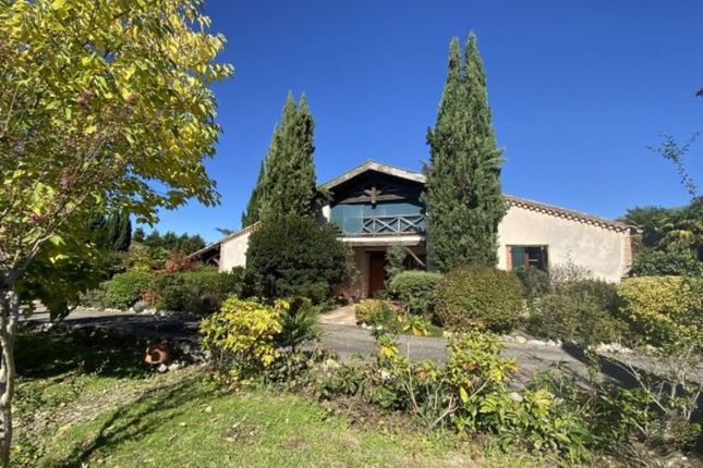 Property for sale in Near Moissac, Tarn Et Garonne, Occitanie
