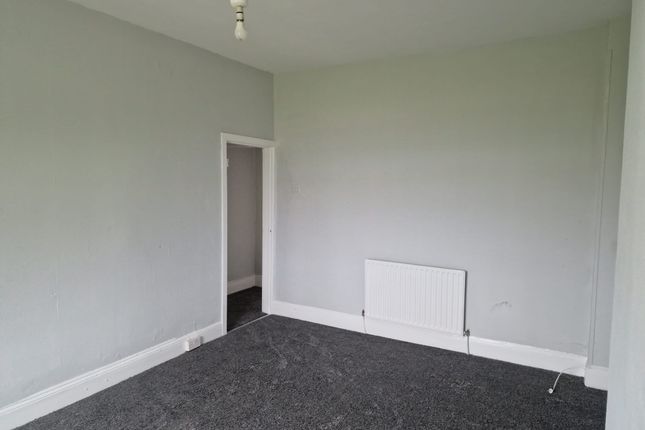 16 Baldwin Street, Easington photo 3